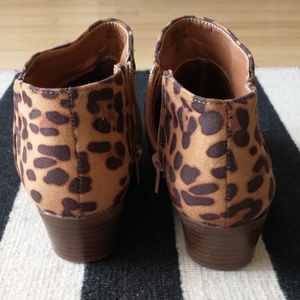 Leopard Print Booties - Picture 4 of 5